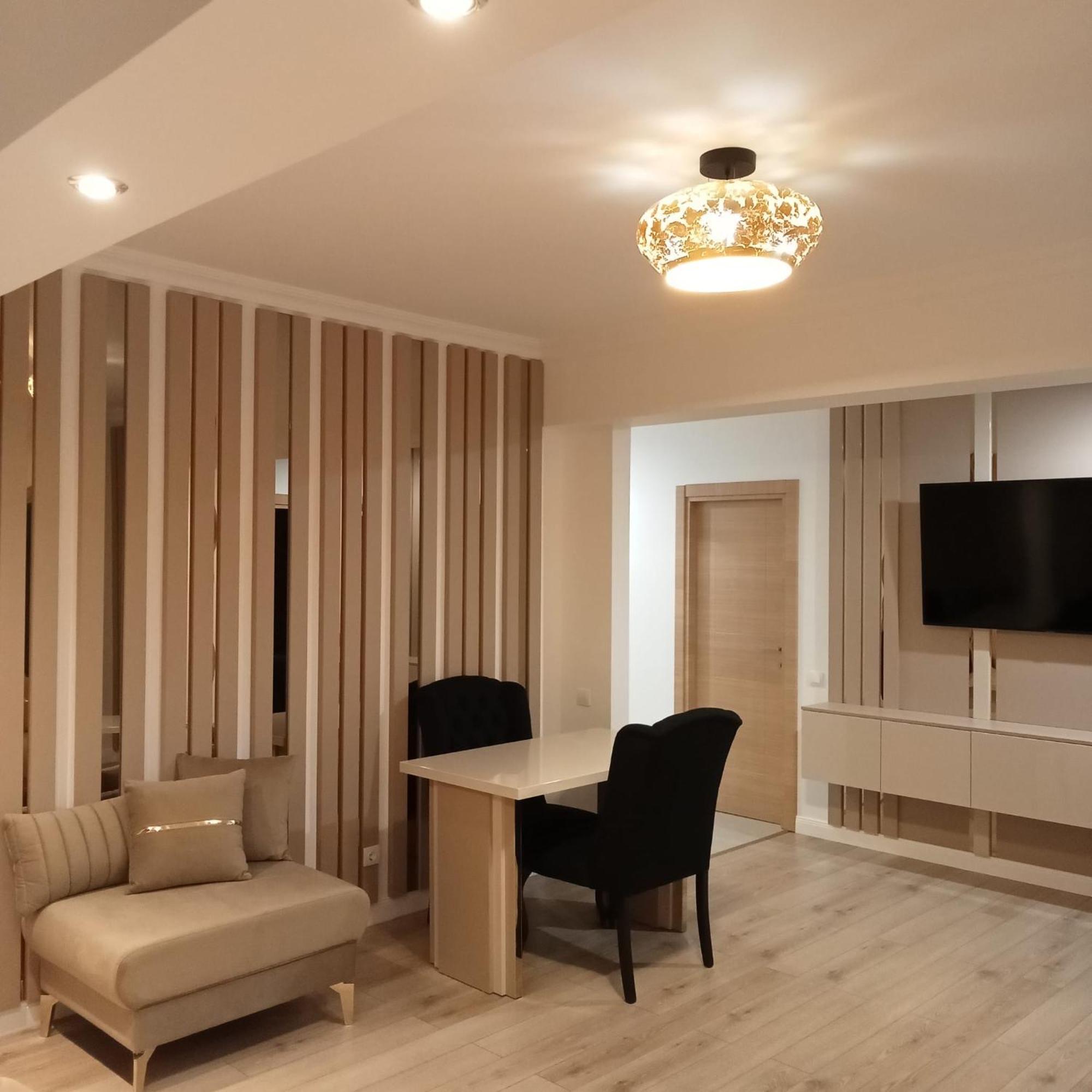 Elegant Suite - Titan Park Bukarest Eksteriør billede