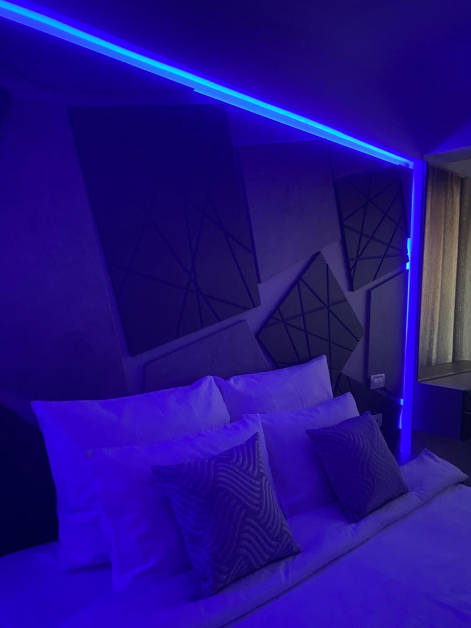 Elegant Suite - Titan Park Bukarest Eksteriør billede