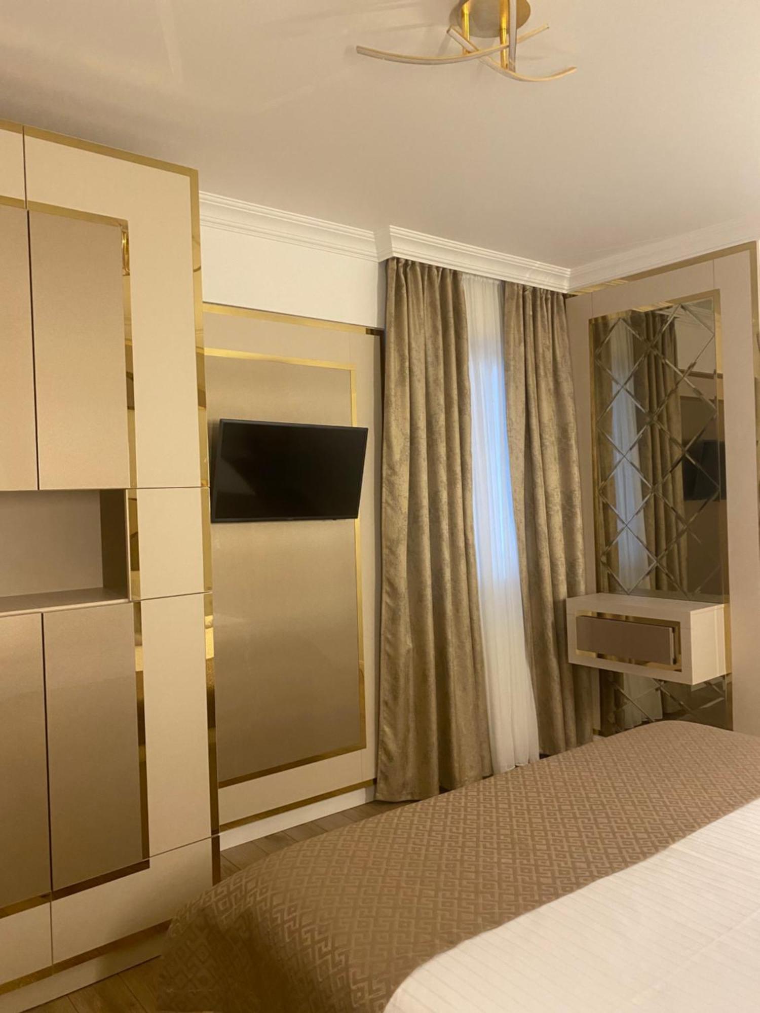 Elegant Suite - Titan Park Bukarest Eksteriør billede
